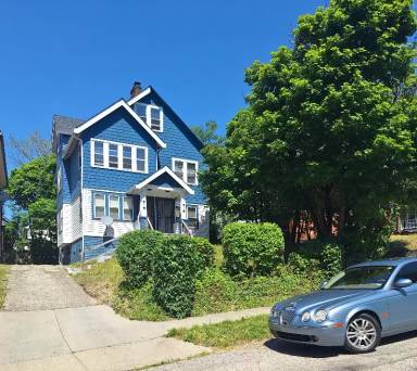 Main picture of 1829 Colonnade Rd