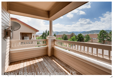 Main picture of 8457 S Hoyt Way