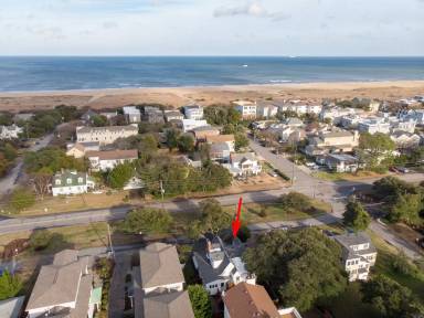 Main picture of 8504 Atlantic Ave