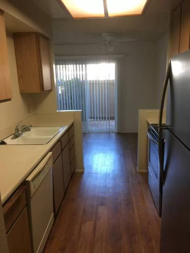 Main picture of 4020 Porte La Paz