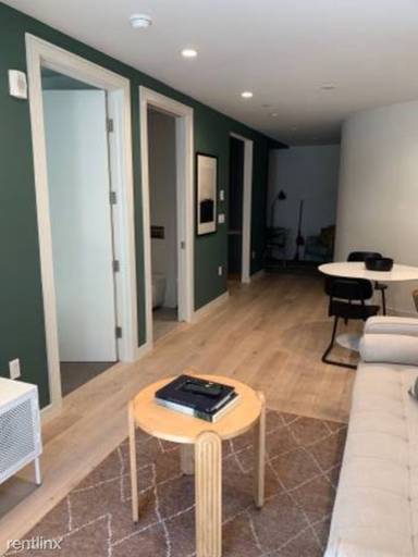 Main picture of 606 Capp St