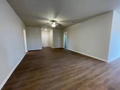 Main picture of 1304 Bajada St