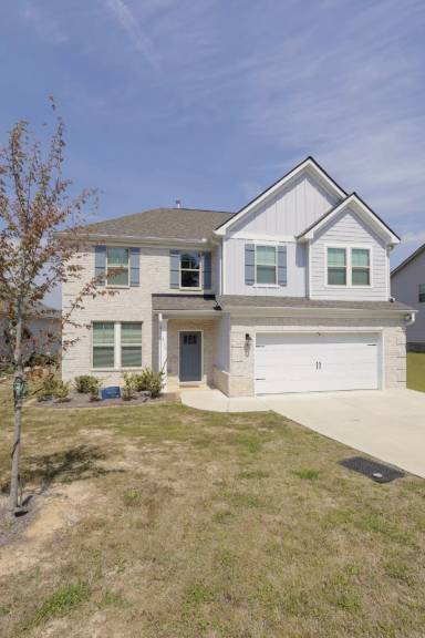Main picture of 2115 Teale Ln