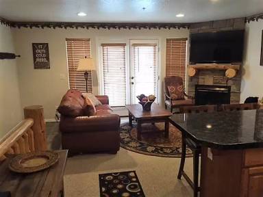 Main picture of 3524 N Fox Run