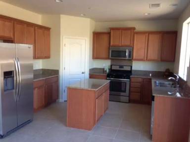 Main picture of 494 Shannon Way
