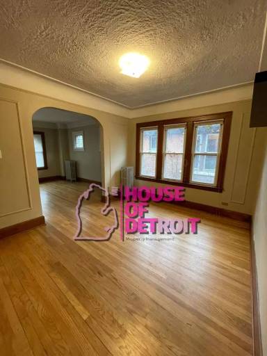 Main picture of 1088 Beaconsfield - 1N