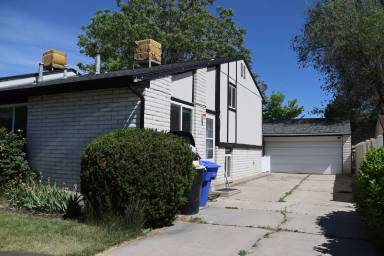 Main picture of 629 E Malibu Dr