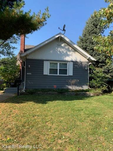 Main picture of 18416 Walter St