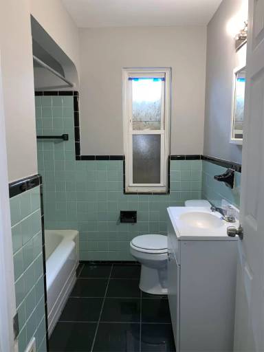 Main picture of 12804 Grandmont Ave