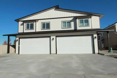 Main picture of 2441 Sunrise Dr