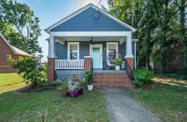 Main picture of 913 N 36th St