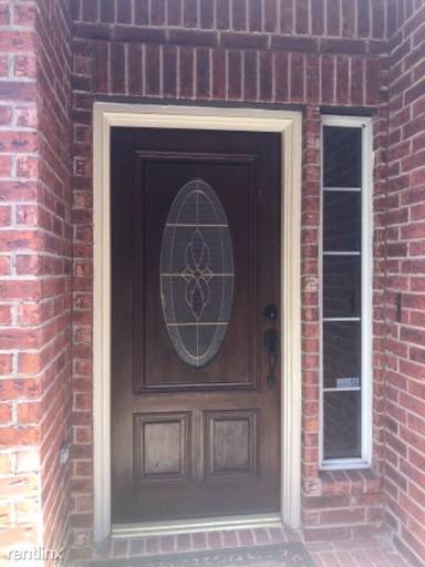 Main picture of 1408 S Friendswood Dr