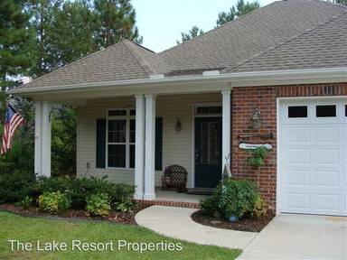 Main picture of 768 Gold Finch Way