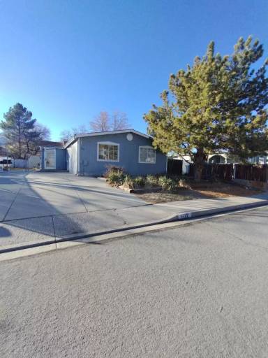 Main picture of 1122 Jewell Ave