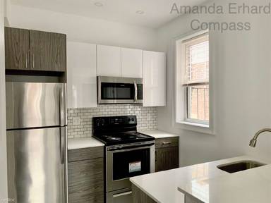 Main picture of 124 Peterborough St