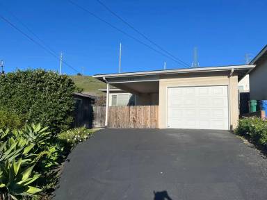 Main picture of 1392 Bolton Dr