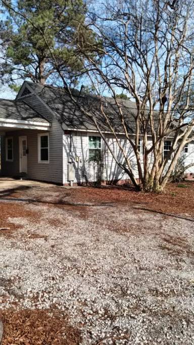 Main picture of 227 Peachtree St