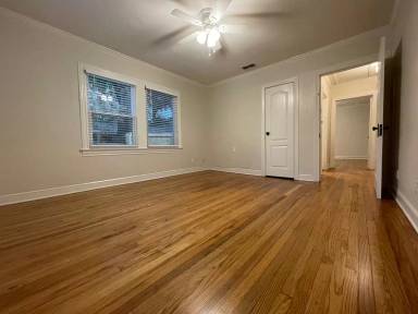Main picture of 1303 S Sneed Ave