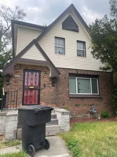 Main picture of 15735 Marlowe St