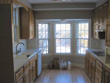Main picture of 543 N 86th St
