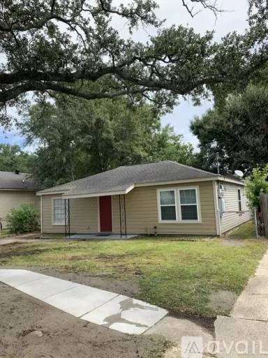 Main picture of 4877 Montegut Dr