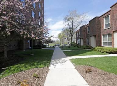 Main picture of Hyde Park West