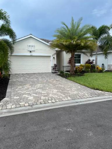 Main picture of 4163 Bluegrass Dr