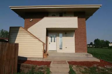 Main picture of 1614 Laredo St