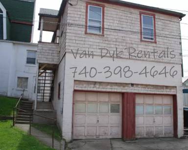 Main picture of 207 Scammel St