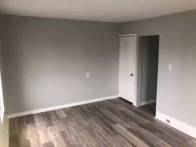 Main picture of 132 N 1st St
