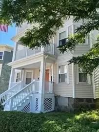 Main picture of 75 Richmond St