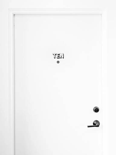 Main picture of 2121 E Dauphin St