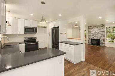 Main picture of 13720 23rd Ave NE