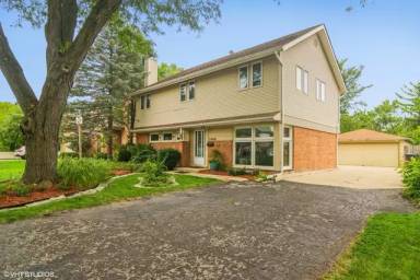 Main picture of 1009 Whitfield Rd