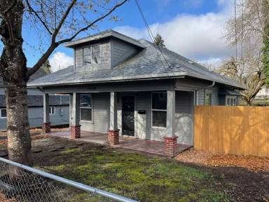 Main picture of 1930 B St