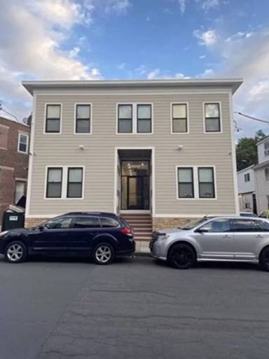 Main picture of 9 6th St