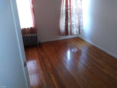 Main picture of 1299 Eastern Pkwy