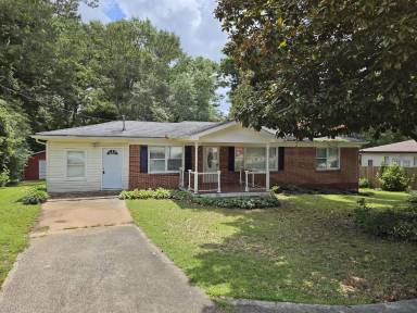 Main picture of 4928 Chamblee Tucker Rd