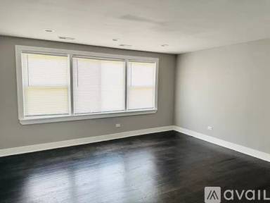 Main picture of 843 W 123rd St