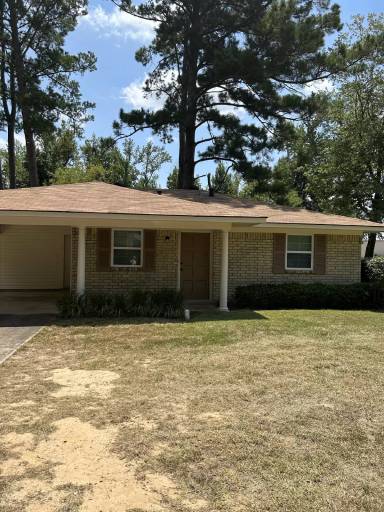 Main picture of 1800 Goodwin Rd