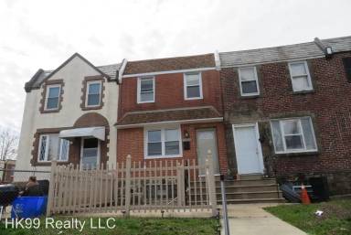 Main picture of 4556 Sheffield Ave