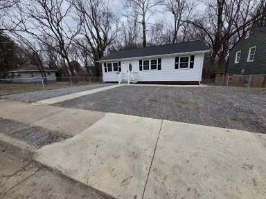 Main picture of 5506 Campbell Ave