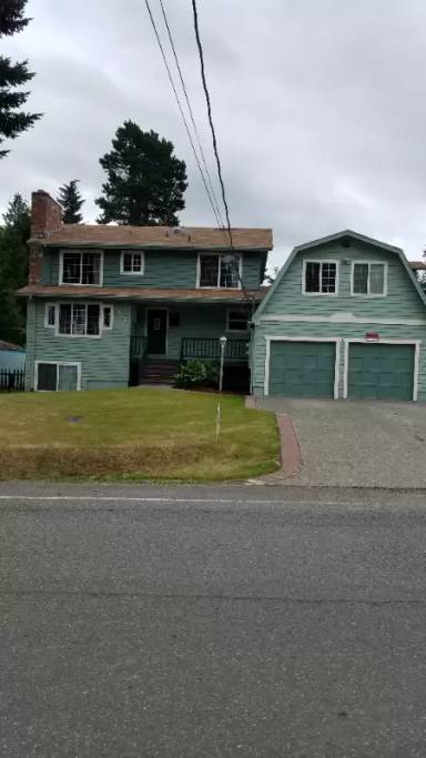 Main picture of 902 15th Ave