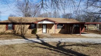 Main picture of 1112 Tower Rd