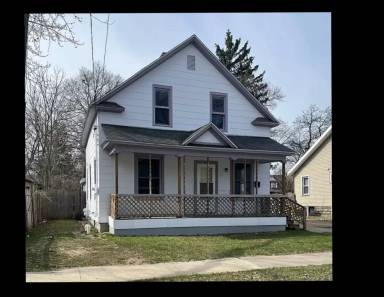 Main picture of 283 E Grand Ave
