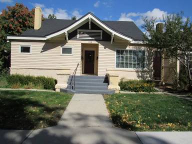 Main picture of 1508 W Hays St