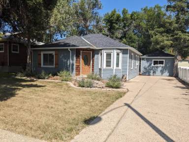 Main picture of 942 Marias Ave