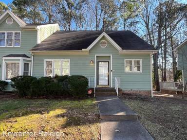 Main picture of 541 Oak Run Dr