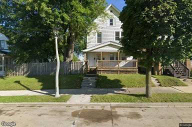Main picture of 1326 Milwaukee Ave