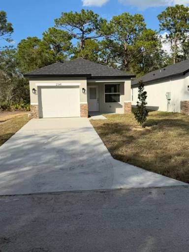 Main picture of 2341 Suanne Ave